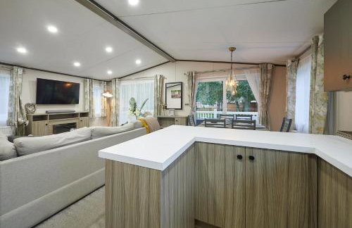 Happy Days Lodge with Hot Tub - Foto 22