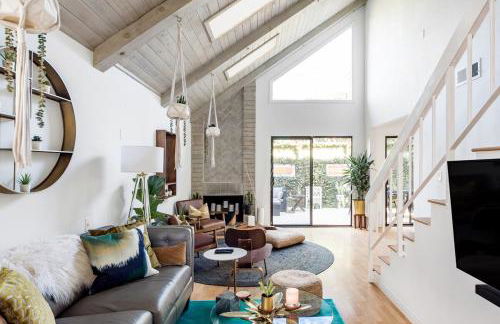 Silver Triangle Oasis with Verdant Backyard - Foto 2