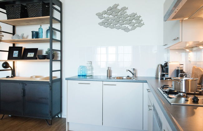 Appealing Apartment in Den Haag With Balcony, Terrace - Photo 22