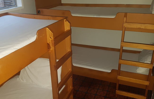 Oamaru Bay Tourist Park - Photo 4