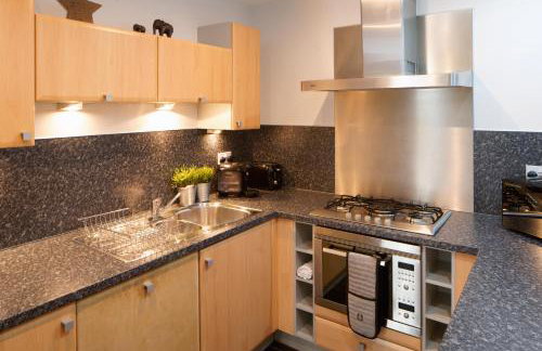 Riverside West End Apartment - Foto 19