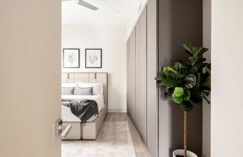 Contemporary Condo - Grill - Balcony - Tesoro - Foto 25