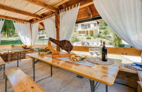 2 Bedroom Nice Home In Koranski Brijeg - Foto 14