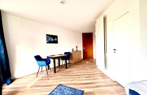 Chices Service Apartment nahe Homburger Uni Klinik und Technologiepark mit Loggia und kostenlosem Parkplatz - Foto 2