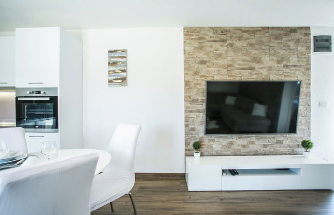 Modern House W.large Garden & Children Playground - Foto 3