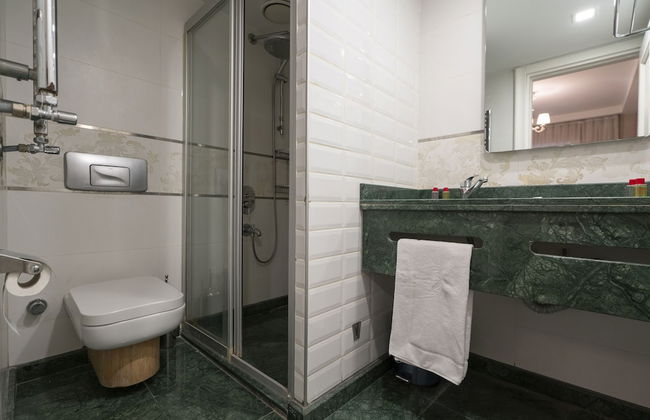 Moss Suites Hotel - Photo 45