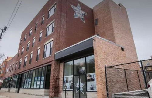 Friendly 3BR Chicago Getaway Near McCormick 2001 S State St - 2G - Foto 3