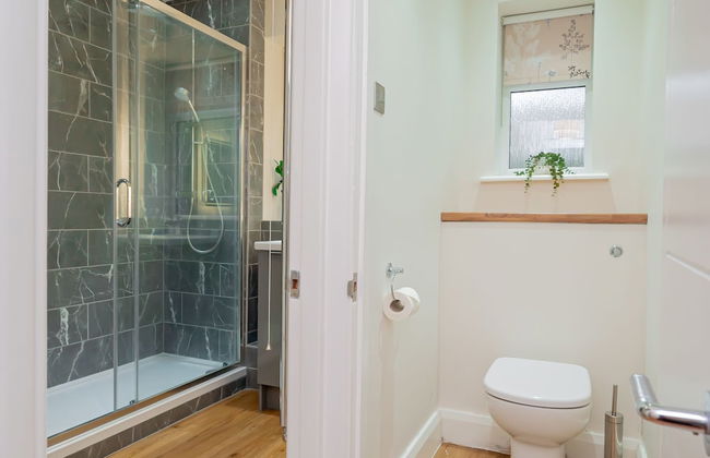 Stunning 2-bed Apartment in Purley - Croydon Gem - Foto 18