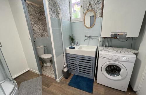 SPACIEUSE MAISON DE VILLE avec garage privé fermé - Foto 15