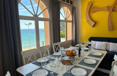 Apartamento con jardín a 11 metros de la playa. SE. - Foto 11