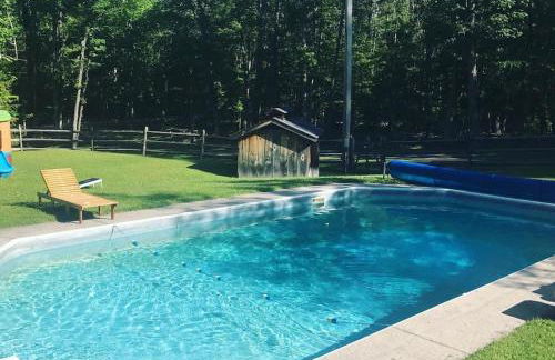 Luxury Woodstock Family Retreat with pool hot tub - Foto 8