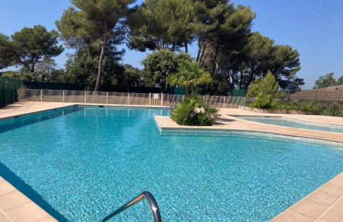 Coin de paradis, piscine, parking, terrasse - Foto 1