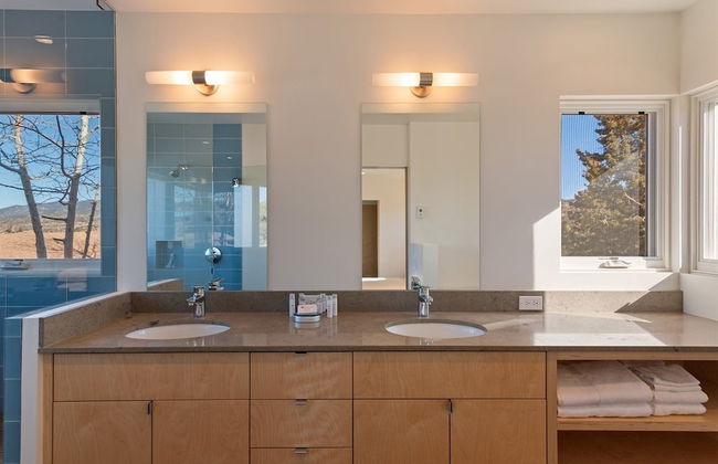 Butterfly House - Spectacular Modern Design and Mountain Views - Foto 40