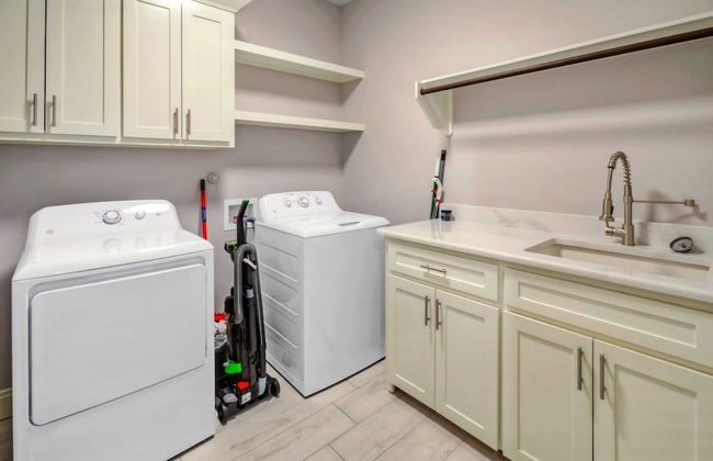 Graford by Avantstay Hot Tub, Firepit, Mini Putt - Foto 19