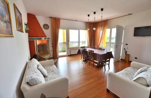 Orange Apartment In Marciaga di Costermano - Foto 5