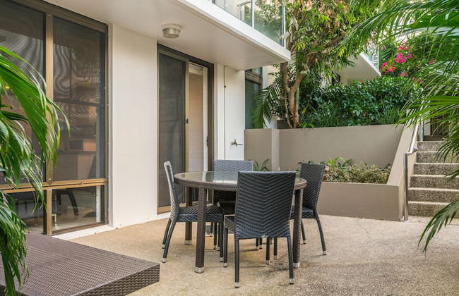 Bayview Beachfront Apartments, in town right on the beach - Foto 78