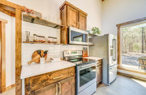 Broken Bow Cabin about 5 Mi to State Park with Hot Tub! - Foto 9