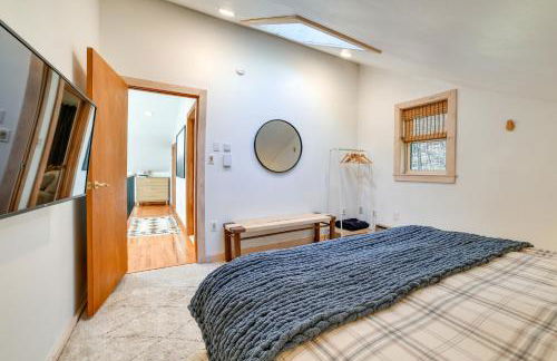 Hilltop Walton Getaway with Picturesque Views! - Foto 21