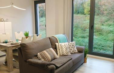 ¡Al lado de la Clínica Oftalmológica Vega! - Foto 8