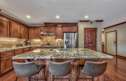 Tahoe Woods 101 at Stateline - Walk to Lake - Foto 15