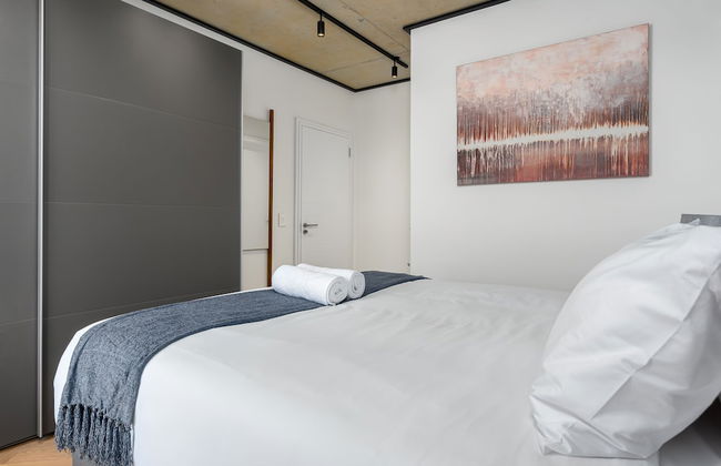 Bridgewater One Luxury Apartments - Photo 18