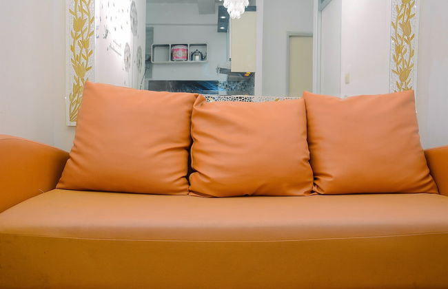 Comfort 1BR with Study Room Menteng Square Apartment - Foto 10