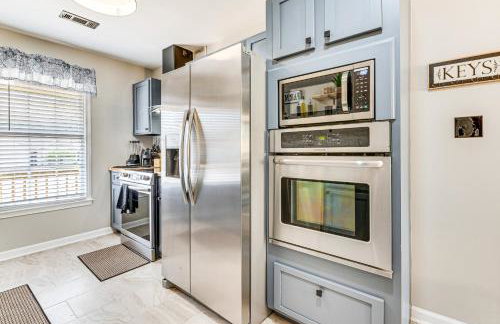 4 Mi to Airport: Atlanta Home w/ Deck & Hot Tub - Foto 10