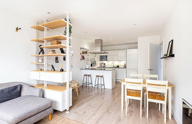 Well-connected, Cosy and Bright Modern Flat - Foto 17