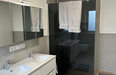 Luxury Apartment 4 TLA-TDY-TLF - Photo 3