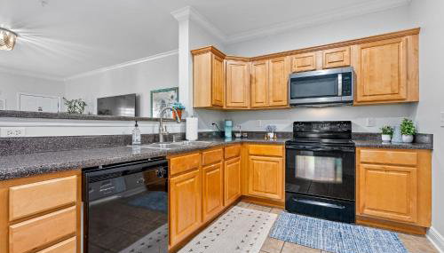 Walk to Arena and Downtown Auburn - Foto 4