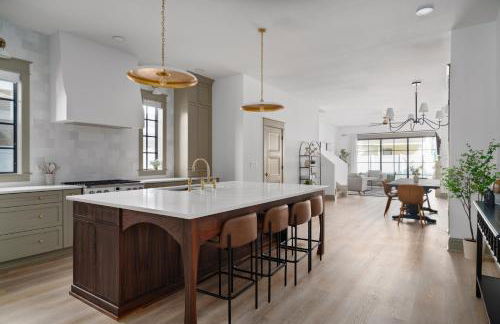 Luxury Wellness Retreat with Sauna and Cold Plunge - Foto 9