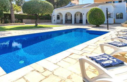 Blau Mar, 5 bedroom beach villa with private pool Miami Playa Costa Dorada 100m from the beach - Foto 8