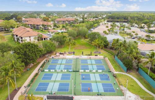 Fabulous Golf and Marina Community Condo - Photo 63