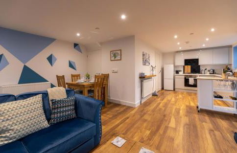 Caer Fedwen Barns Clwyd Cottage Two Bed, Barn Conversion with Private Hot Tub - Foto 8