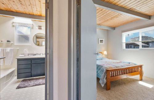 Nature Lover's Paradise Just Steps to Beach and Dogs Are Welome - Foto 19