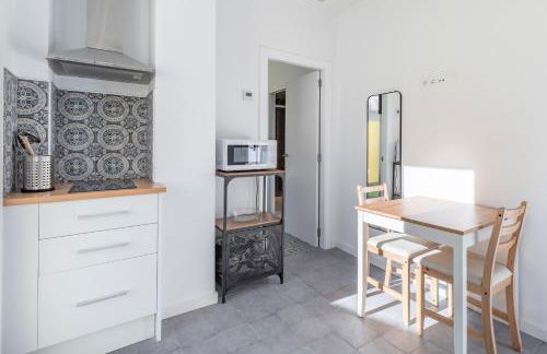 Marvellous Apt with a Large Private Terrace - Photo 17