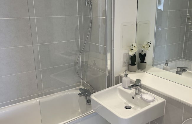 Beautiful 2-bed Apartment in London - Foto 9