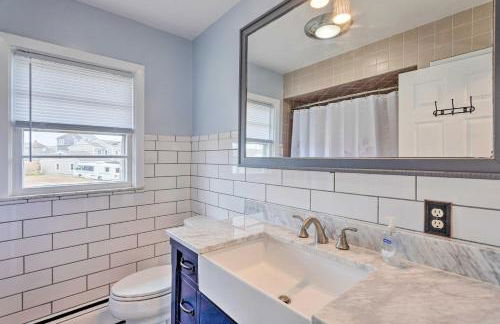 Rhode Island Oceanview Retreat Walk to Shore! - Foto 20