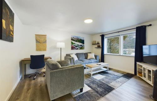 Ocean & Mountain View Home, near Downtown Juneau - Foto 47