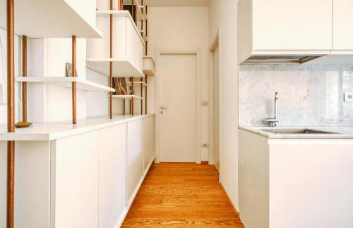 Just Urban Stays - Bilocale con Spazio Esterno - 10 min Duomo in tram - Foto 14