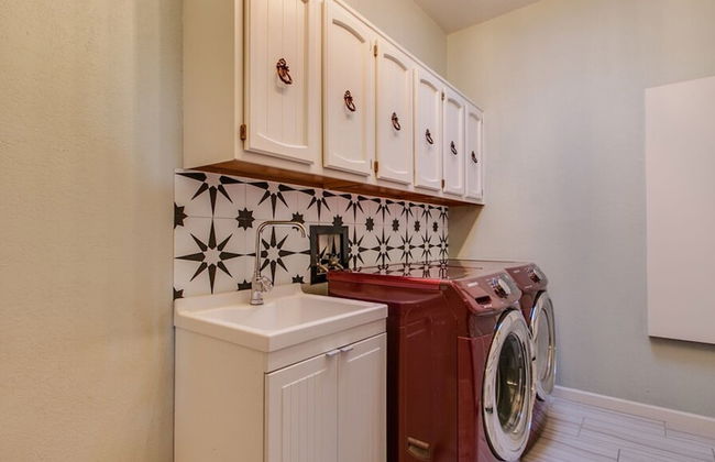 Spectacular Fountain Hills 5 Bdrm W/pool and Views - Foto 27