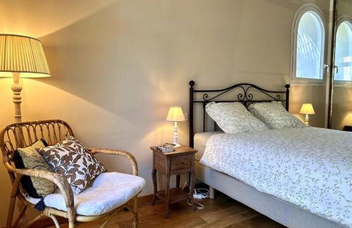 Les Lauriers Roses air-conditioned villa with garden and swimming pool - Photo 18