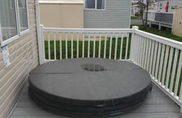 hot tub luxury caravan 23 Lancaster tattershall lakes - Foto 1