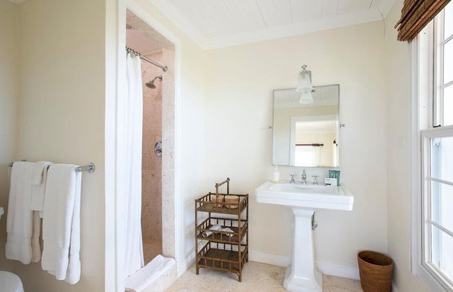 Buccaneer Hill Main House 5 Bedroom Home - Foto 15