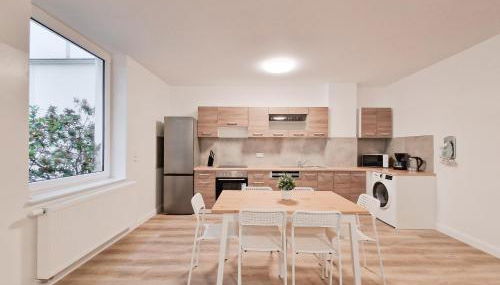 Tolstov Apartments - City Apartment with 3 Rooms - 15 Min Messe DUS & 10 Min Old Town DUS - Foto 3, furniture, stove, dishwasher, pet friendly, minibar