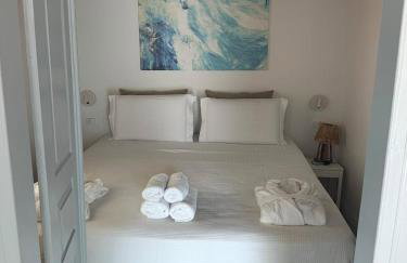 To Kamnaki - beachfront apartment in Mykonos town - Foto 3