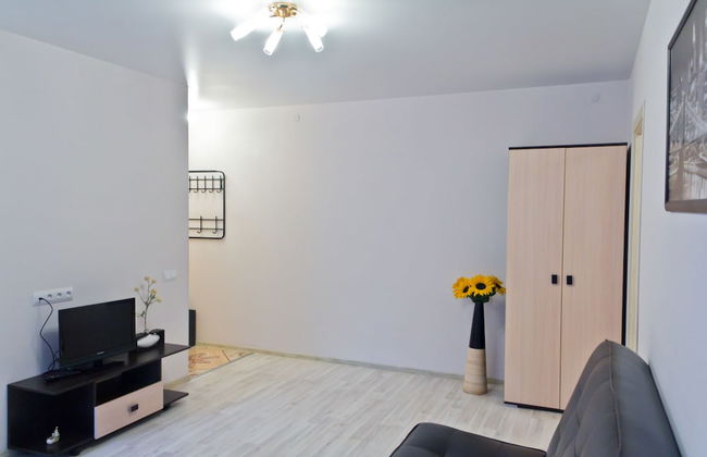 Apartment ALLiS-HALL on Malysheva 73a - Photo 9