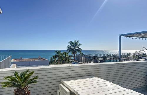 Duplex vistas mar con piscina - Photo 33