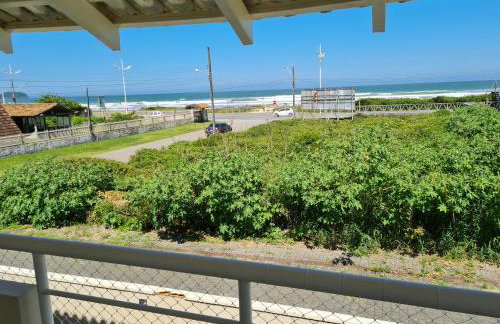 Ampla casa com 5 quartos e vista para o mar - Photo 29