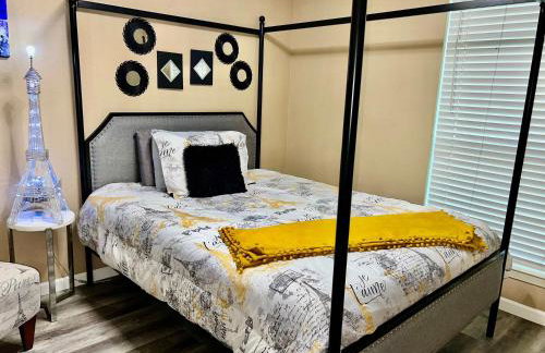 Katy Hideaway - Charming 3 BDR - Foto 4